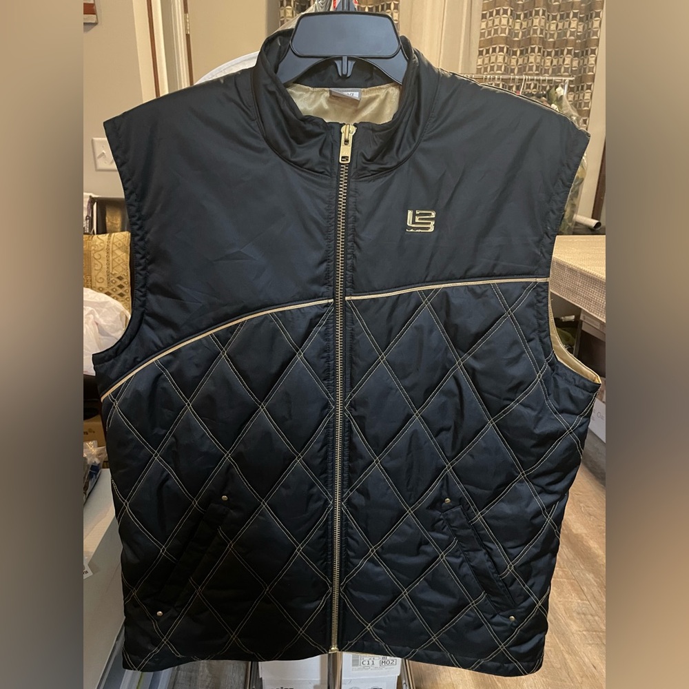 NIKE LeBron James Signature Collection Black Gold Quilted Vest XL RARE
